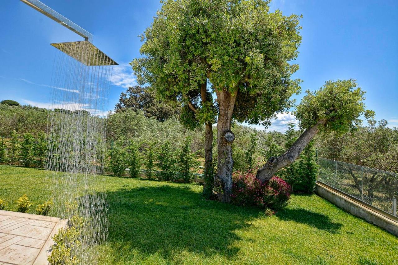 Zeas Villa *